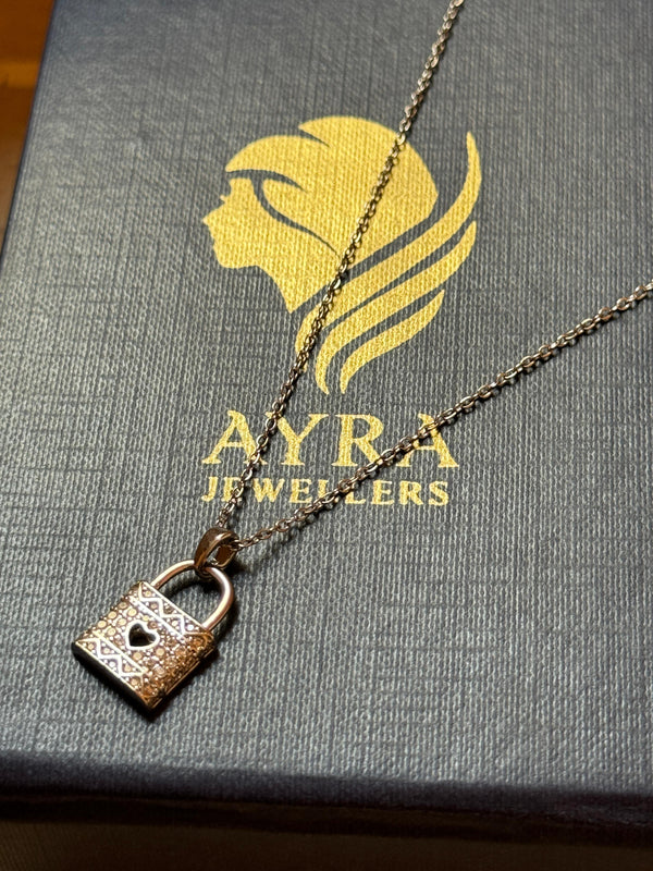 Lovelock Pendant