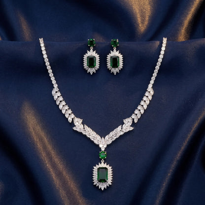 Emerald Crest Set