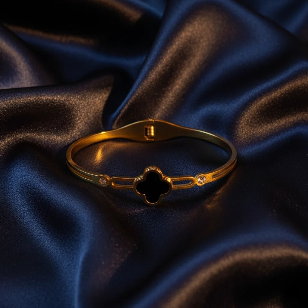 Midnight Clover Bangle