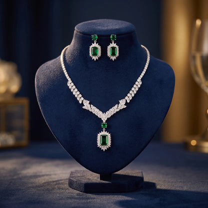 Emerald Crest Set