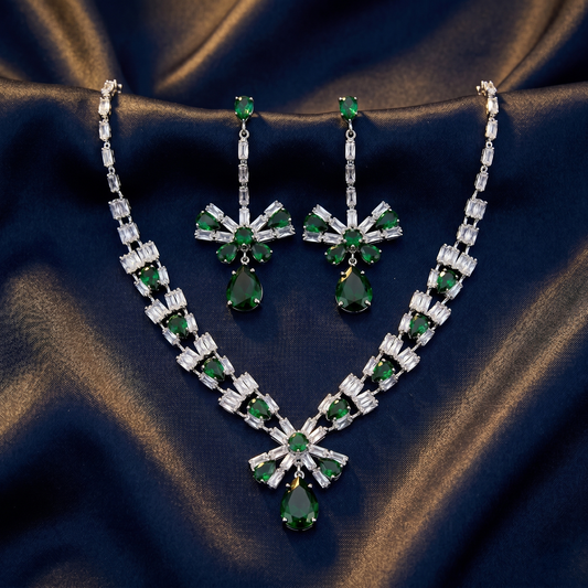 Novara Emerald Set