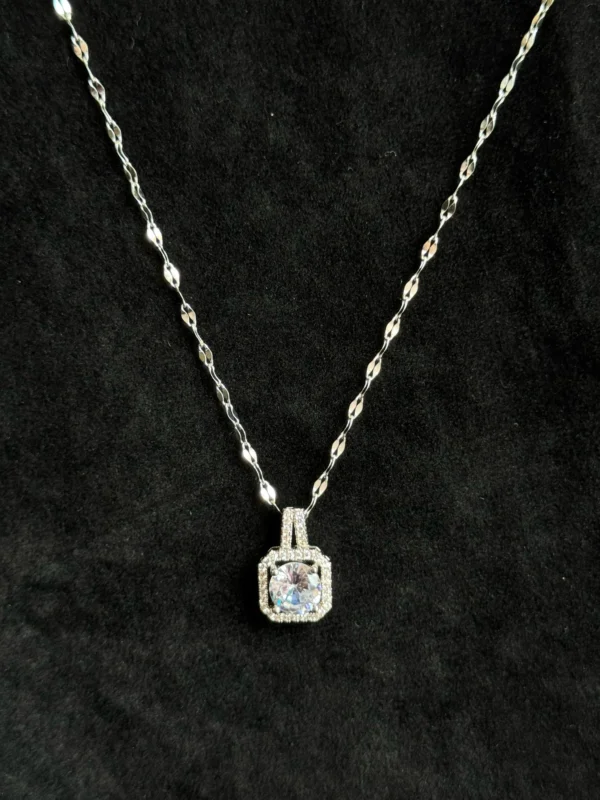 Icy Luxe Set - Image 2