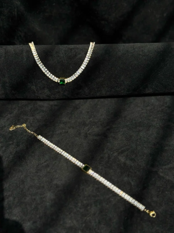 Emerald Grace Set - Image 5