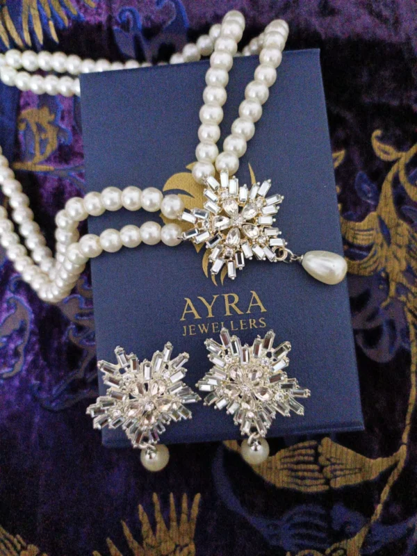 Stellar Pearl Set
